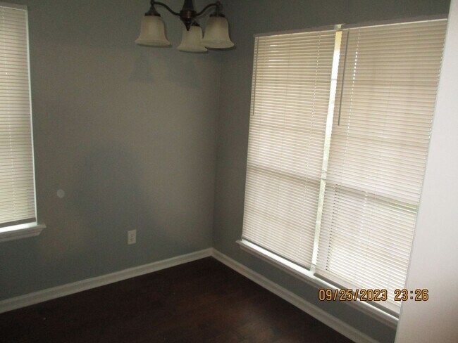 Foto del edificio - 114 Hillside Ct