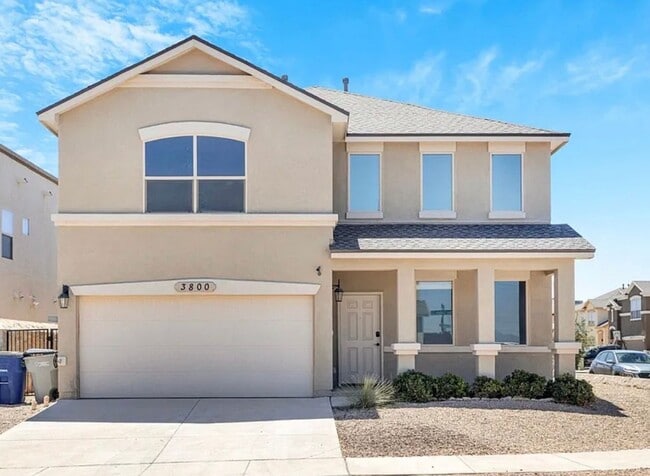 Building Photo - 3800 Loma Caldera