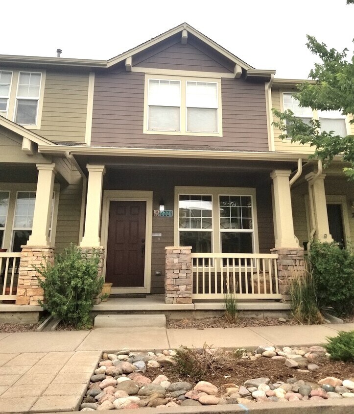 2224 Gilpin Ave, Colorado Springs, CO 80910 Townhouse for Rent in