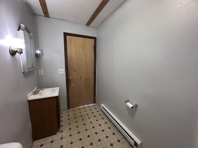 Foto del edificio - 208 English-E