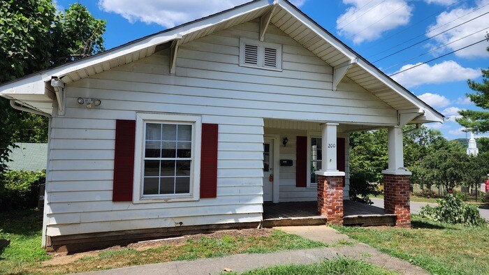 Foto principal - Renovated Cottage For Rent