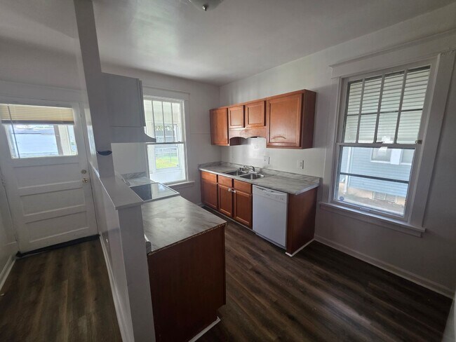 Foto del edificio - 1210 N Charles St