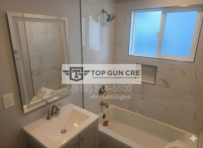 Building Photo - 4864 Fond Du Lac Ct