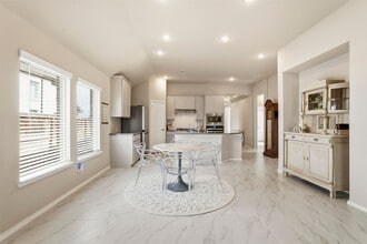 Building Photo - 10526 Cabot Trl