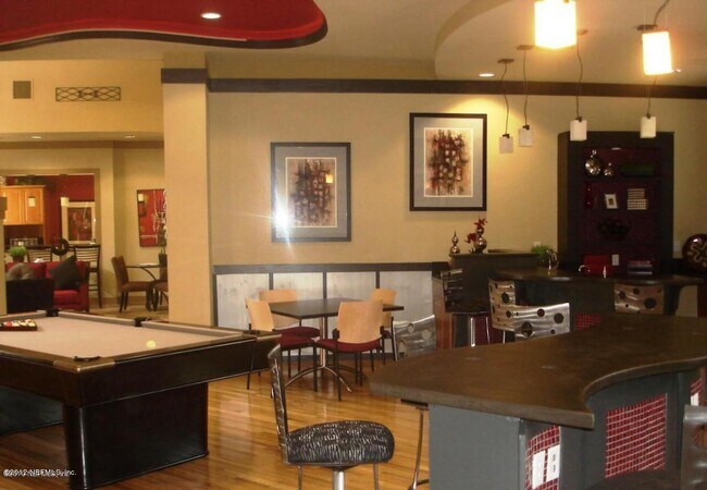 Foto del edificio - 10435 Mid Town Pkwy