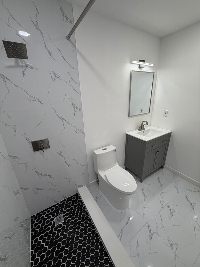 Building Photo - 11134 SW 6th St