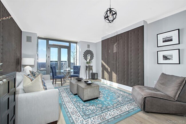 Building Photo - 10 City Pl