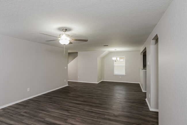 Building Photo - 10931 Soogan Trail