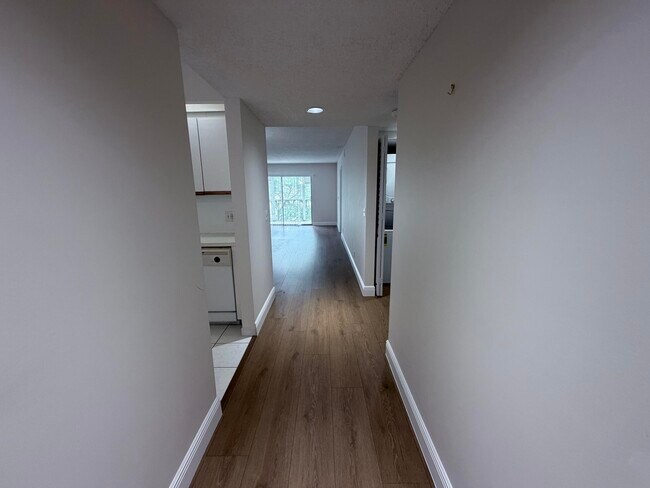 Building Photo - 800 SW 125th Way