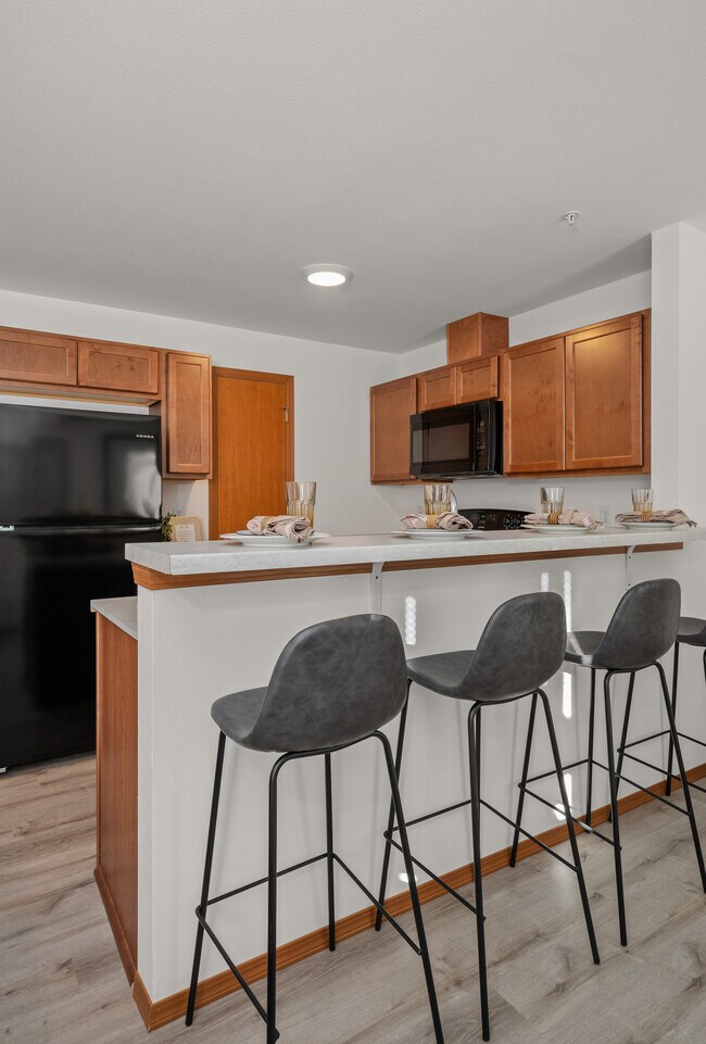cocina desde el balcón - Fairground Apartments Phase 2