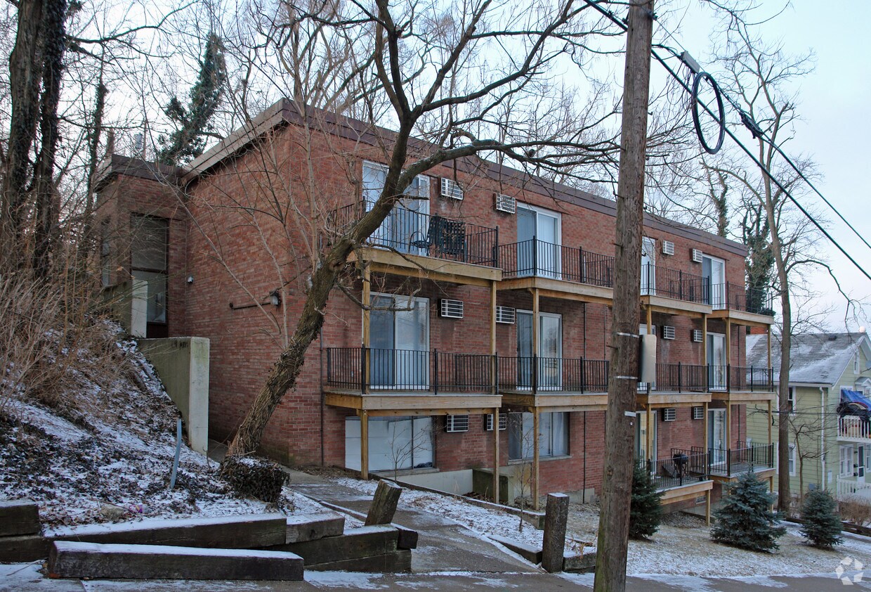 Foto del edificio - 137 Warner St