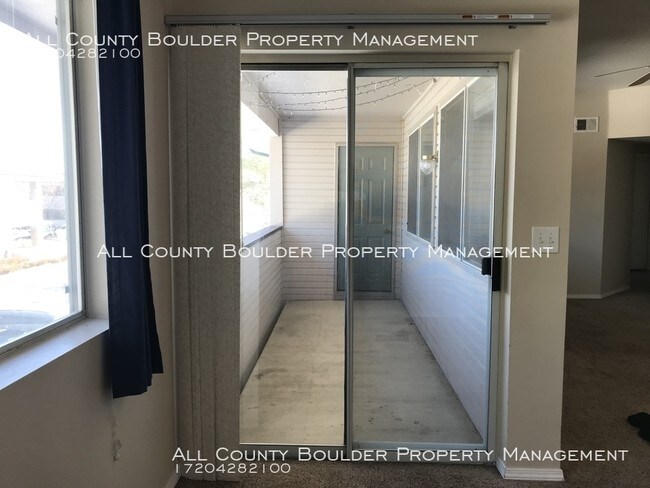 Building Photo - 770 Copper Ln