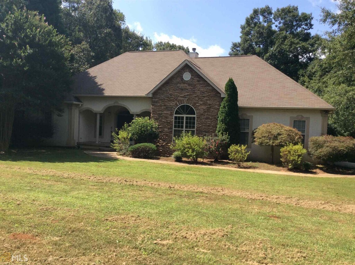 1812 Old Jackson Rd, Locust Grove, GA 30248 House Rental in Locust