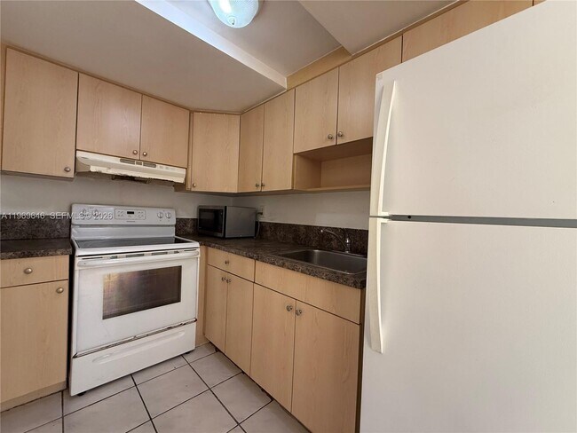 Foto del edificio - 4845 NW 7th St