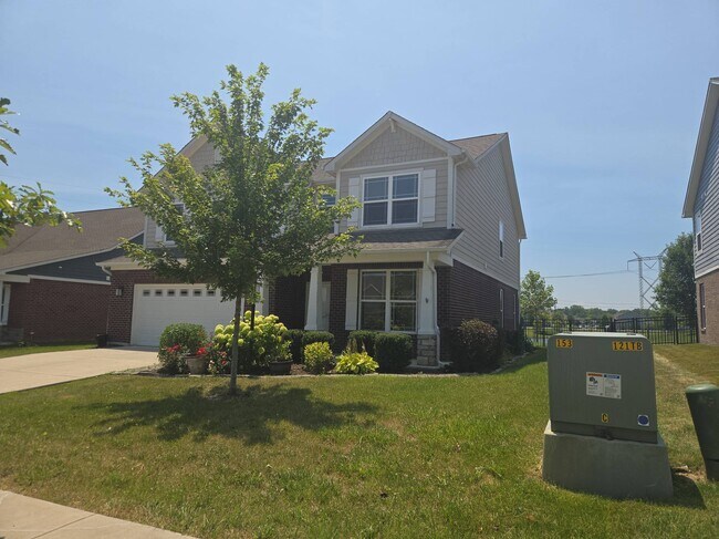 Foto del edificio - 6323 Burgin Dr