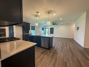 Building Photo - 3101 Emerald Ocean Dr