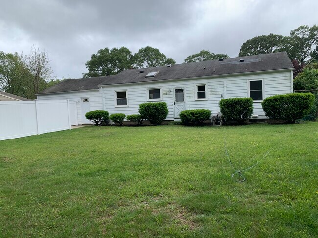 Foto del edificio - 47 Ashwood Cir