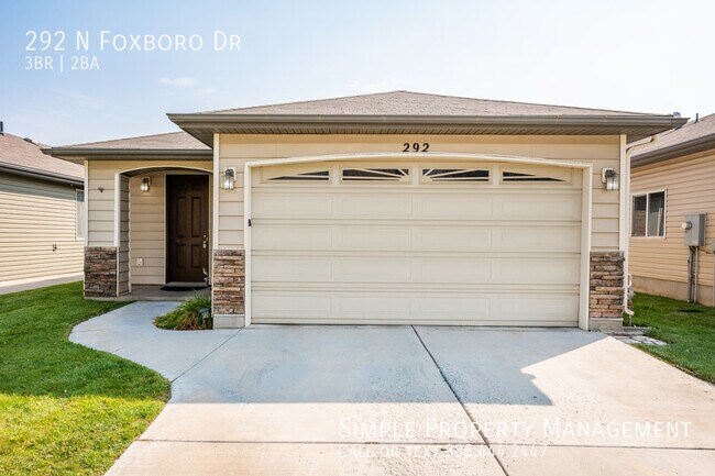 Photo - 292 Foxboro Dr House