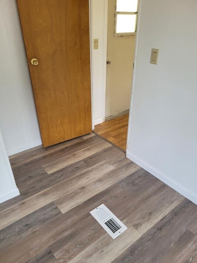 Foto del edificio - 130 Ridge Ave