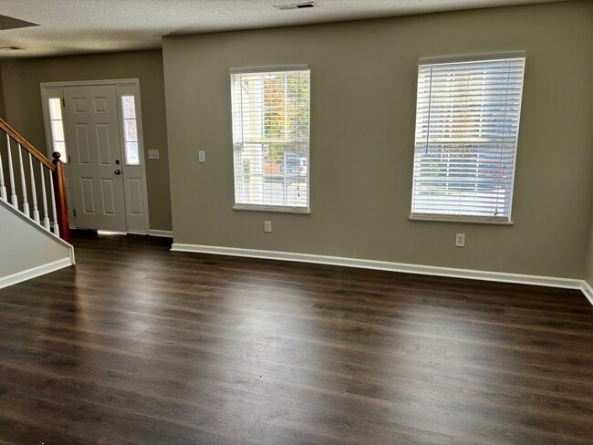 Foto del edificio - 169 Walkbridge Way