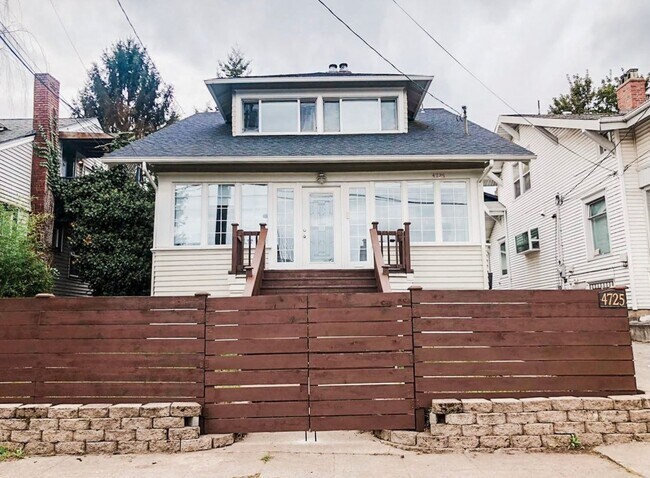 Front Exterior - 4725 5th Ave NE