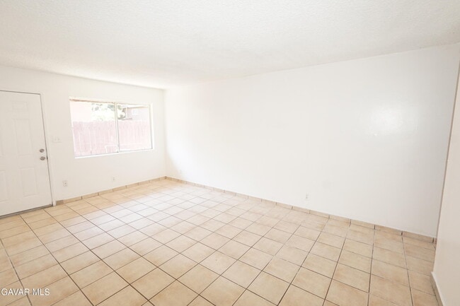 Building Photo - 1108 Monterey St