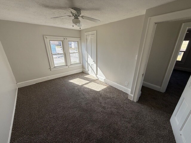 Foto del edificio - 991 Wooster Rd N