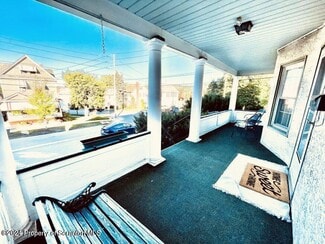 Building Photo - 1630 Myrtle St