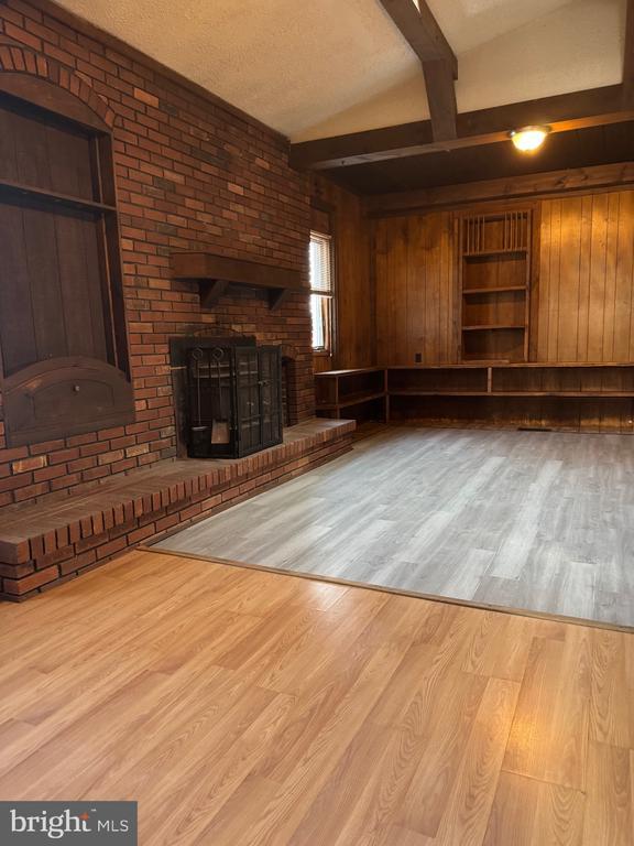 Foto del edificio - 3601 Oak Rd