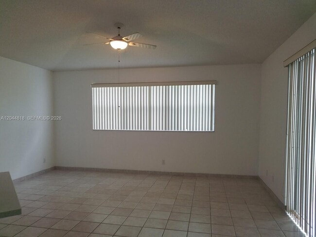Foto del edificio - 7333 NW 1st Pl