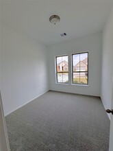 Building Photo - 4918 Mango Pk Ln