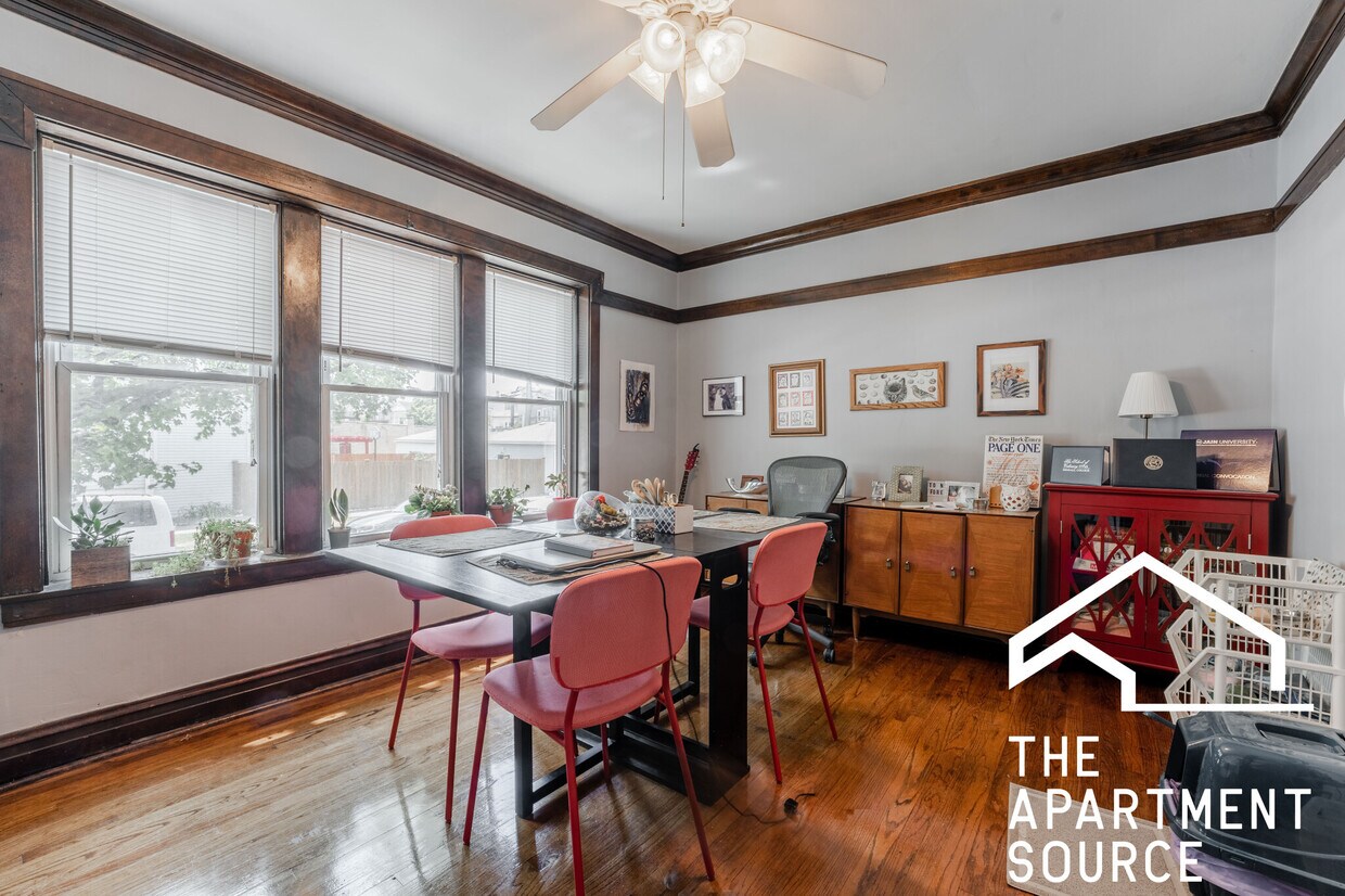 Primary Photo - 3400 N Harding Ave