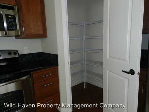 Foto del edificio - 3392 Wildflower Dr