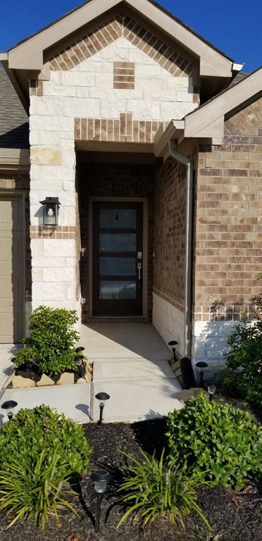 Foto del edificio - 28008 Lone Hollow Ln