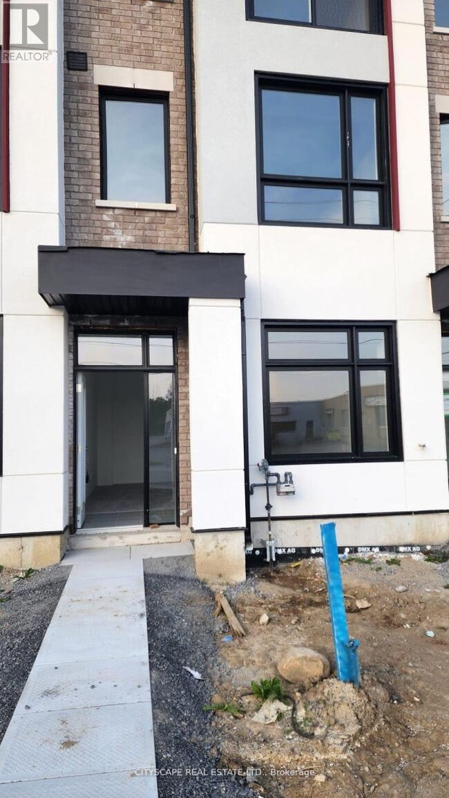 Building Photo - 229 Monarch Ave