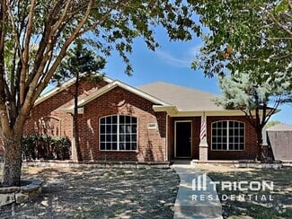 Building Photo - 607 Pewitt Ln