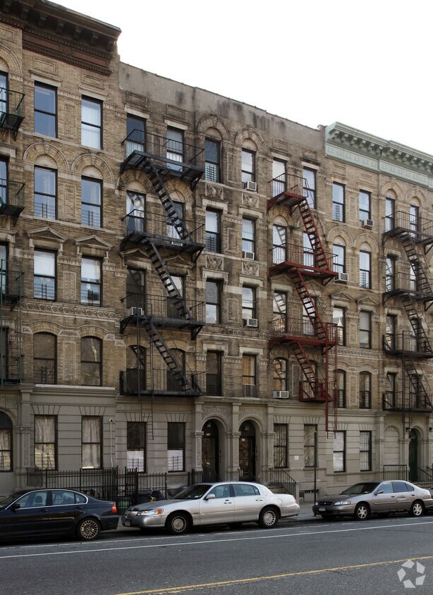 Foto del edificio - 608 St. Nicholas Ave