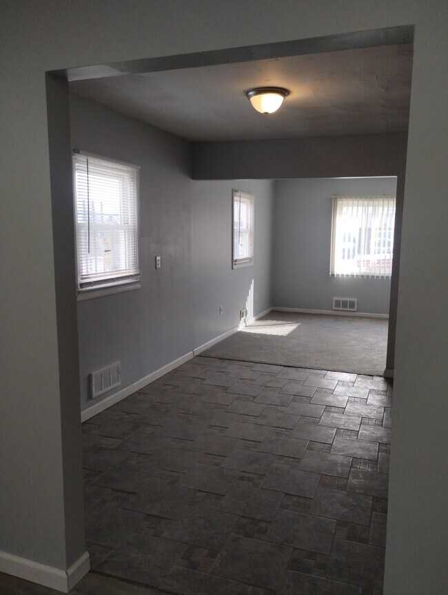 Foto del edificio - 4639 W 2nd St