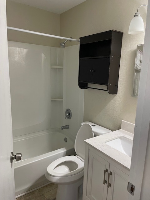 Building Photo - 1031 Vandiver Ct