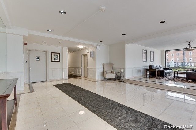 Foto del edificio - 225 1st St