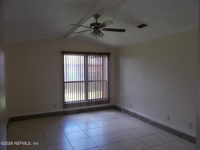 Foto del edificio - 7942 Blank Dr N