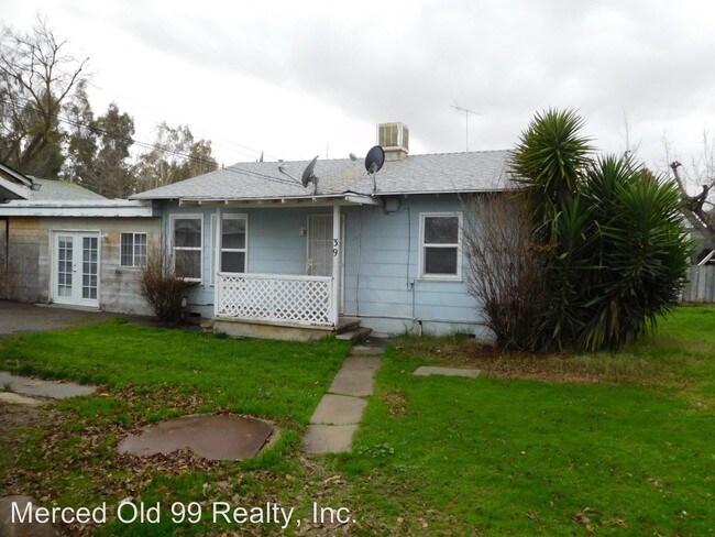 Building Photo - 3 br, 1 bath House - 39 Coffee St