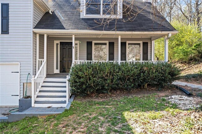 Foto del edificio - 228 Hawkins Farm Cir