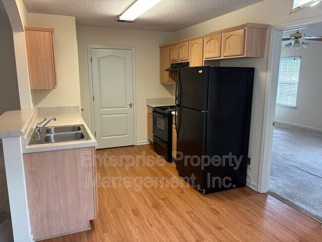 Foto del edificio - 10127 Cross Valley Dr