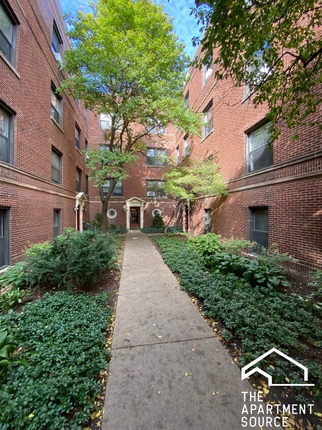 Foto del edificio - 938 W Oakdale Ave