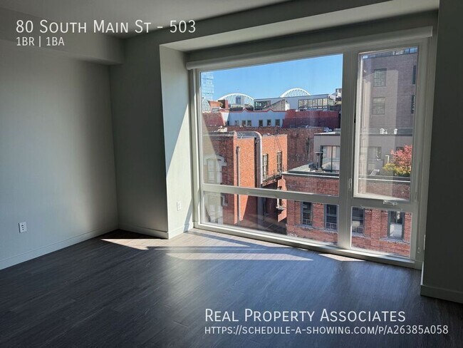 Foto del edificio - 80 South Main St