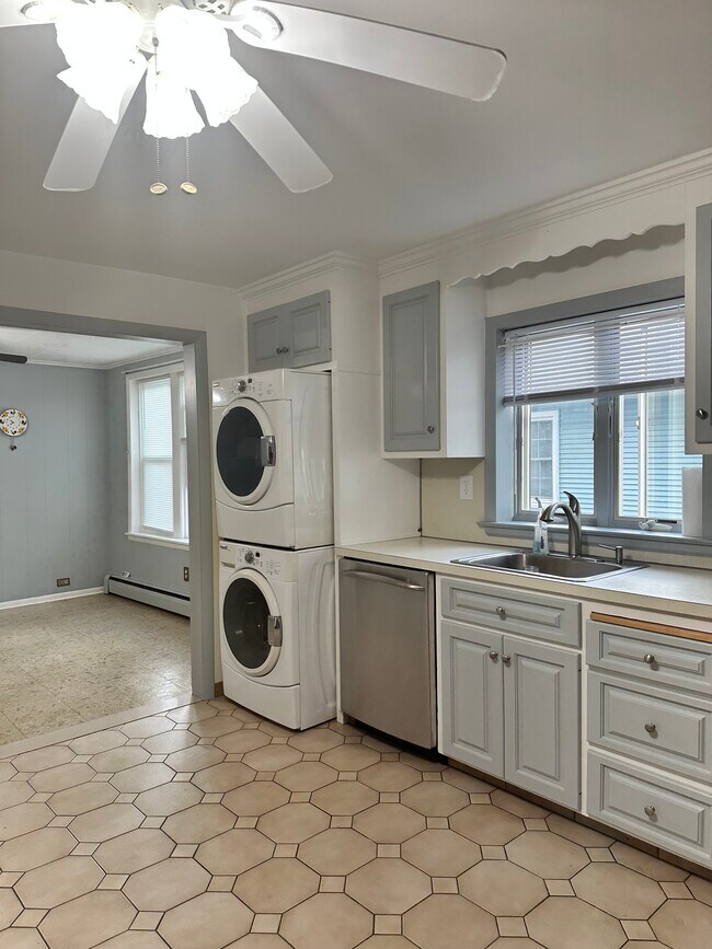 Foto del edificio - 105 S St Ext