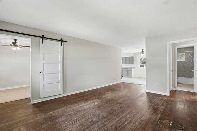 Foto del edificio - 7301 Conley St