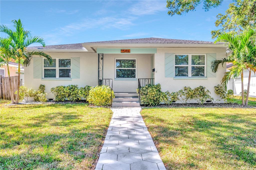Foto principal - 1546 15th St N