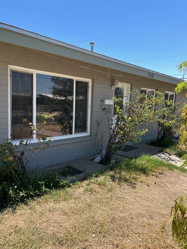 Building Photo - 340 Vivian Dr
